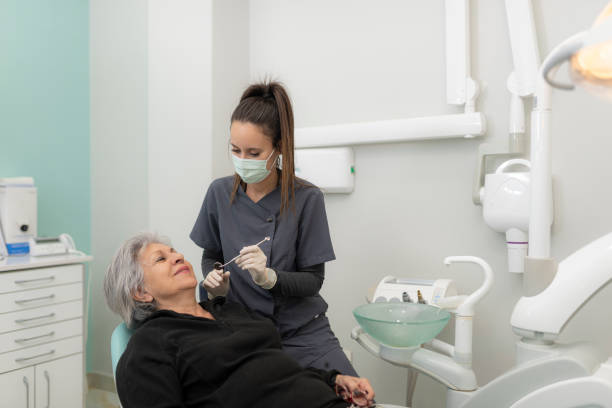 Best Walk-In Emergency Dental Services in West Sharyland, TX